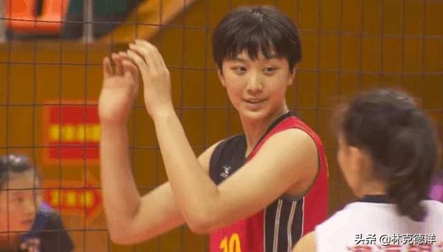 因“左”得福:从右改左的她在新的位置更令人期待