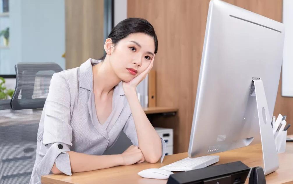 未离职就被领导踢出工作群,刚辞职就被领导踢出了工作群