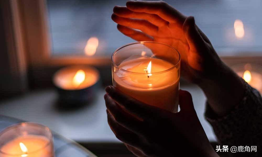 蜡烛燃烧时对人体有没有危害？