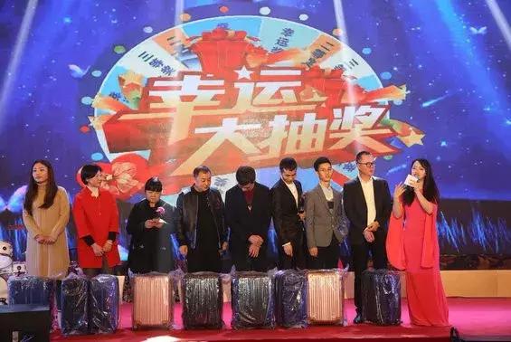 瀹舵湁涓囧枩鍘ㄥ崼,瀹舵湁涓囧枩