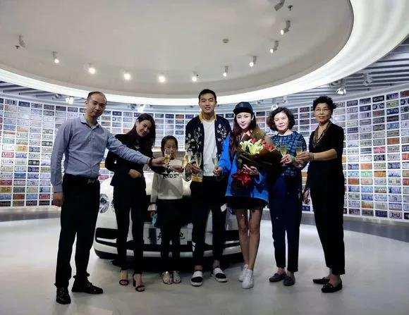 国足座驾有多壕,国足座驾云集