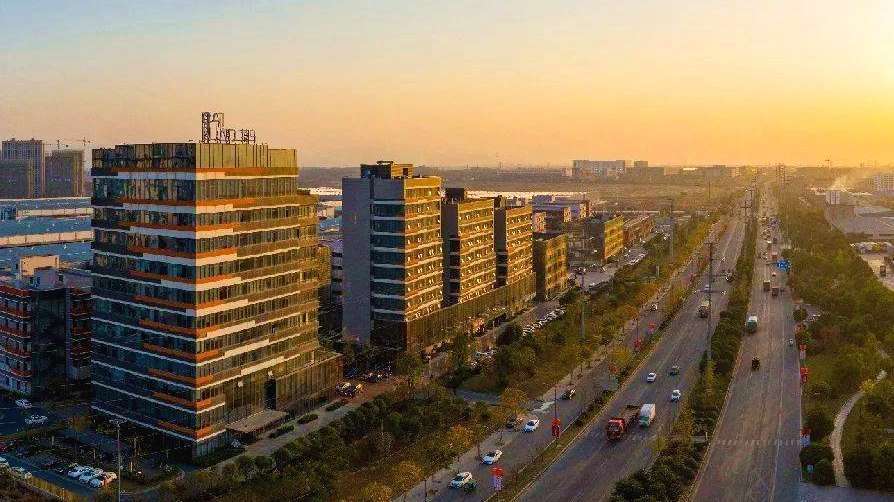 义乌和金华哪个发展更好,义乌和温州哪个知名度高