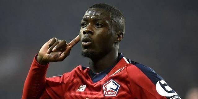 新赛季阿森纳争三保四,阿森纳会在锋线上进行重磅引援