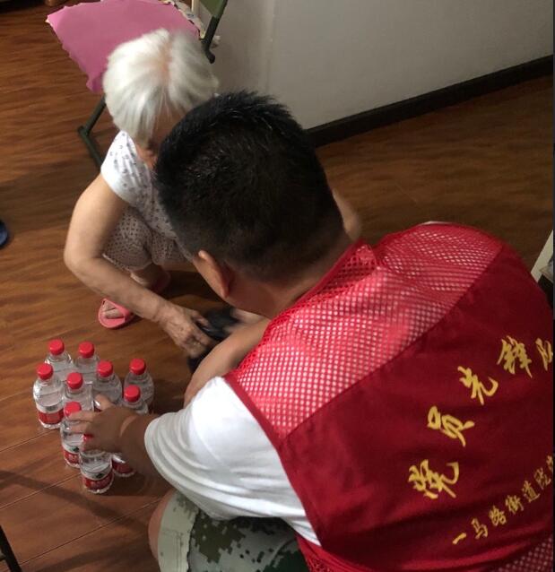 baby机场生活照,baby18岁素颜照