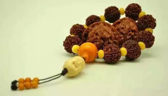 小金刚菩提3mm的正确盘玩方法,新手金刚菩提把玩方法6大步骤