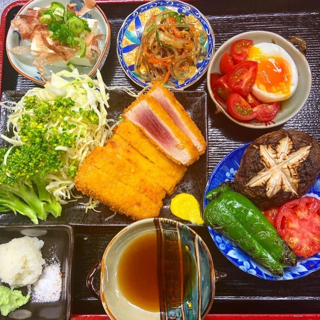 好看的餐具有没有必要,好看餐具套装