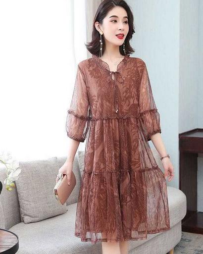 适合40岁女人的a字裙气质,特别有气质的裙子40岁的女人穿