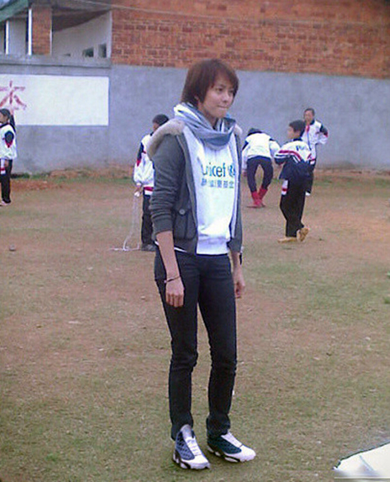 没人发现！这双籍籍无名的乔丹签名鞋，却因为科比而意义非凡