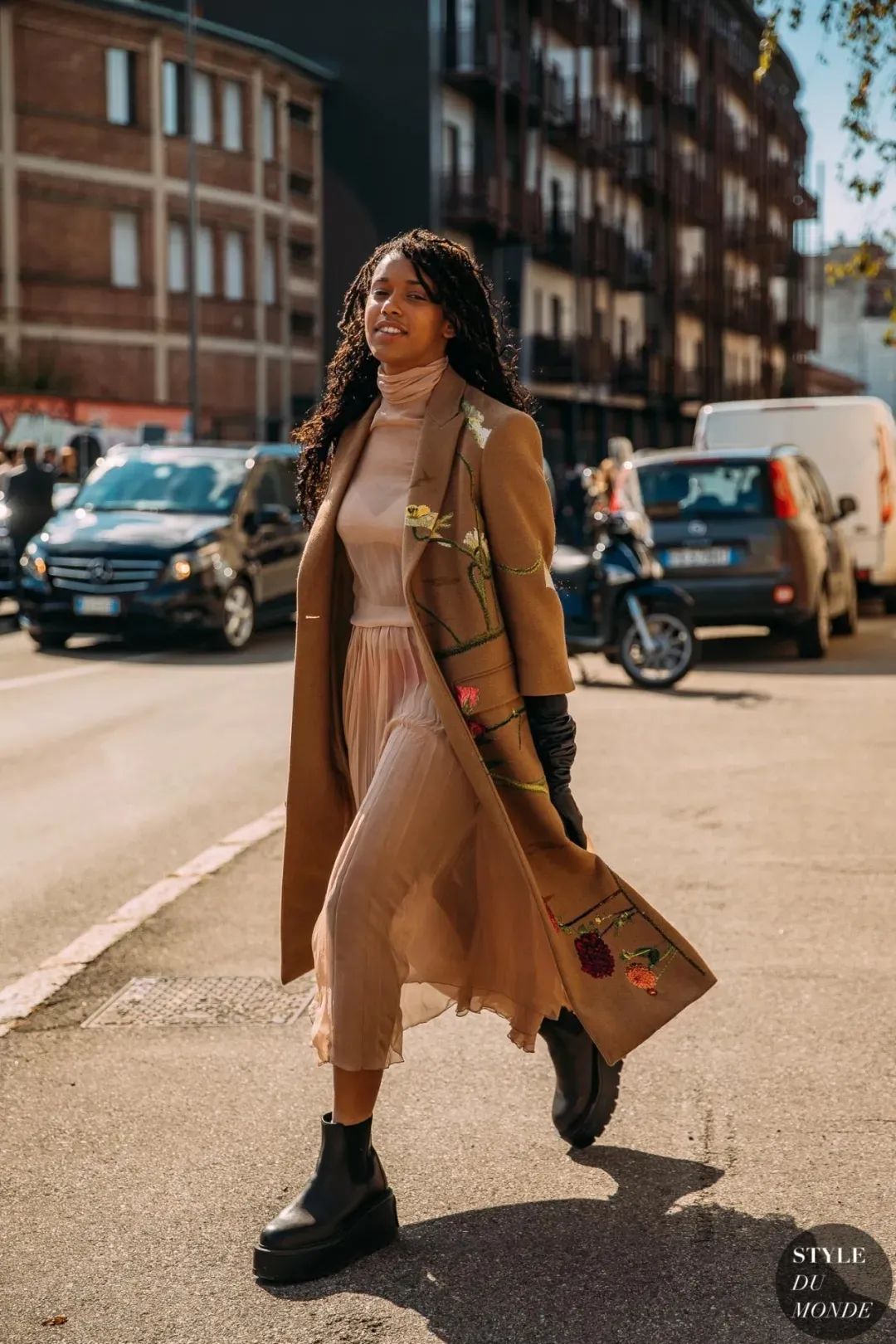 你还在买这么贵的大衣吗,买了件比较贵的大衣有些后悔