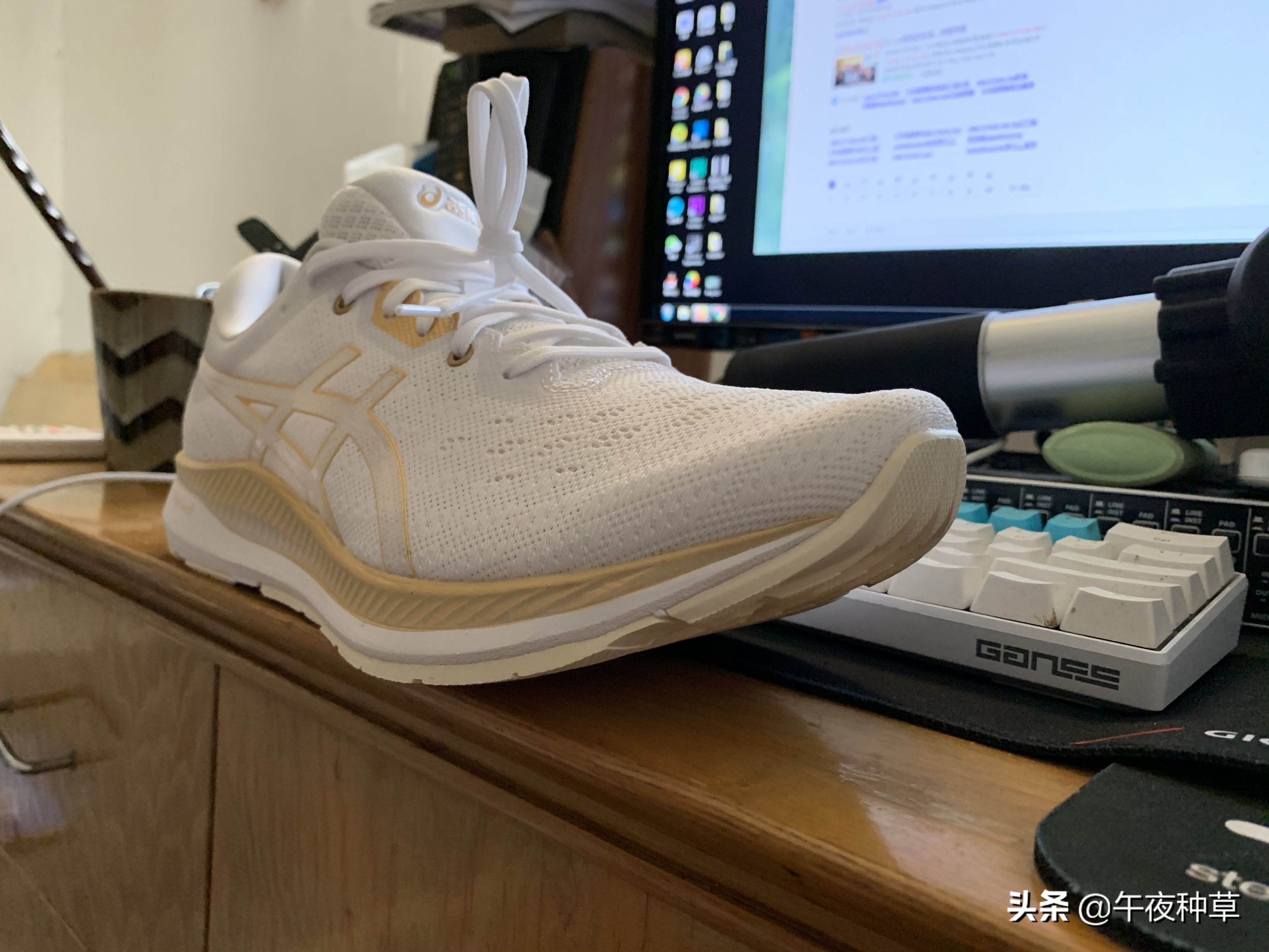 初级跑者跑鞋推荐1000米,618入门跑鞋