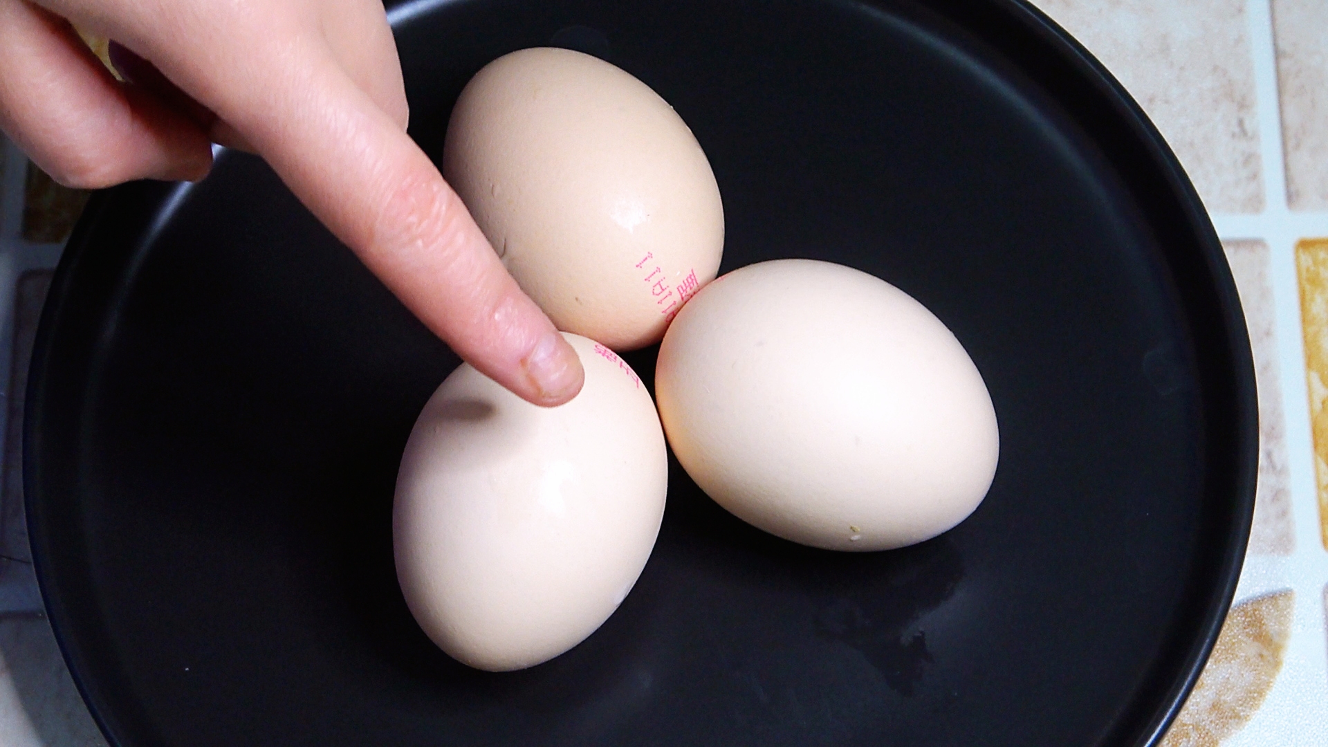 蒸鸡蛋不放水怎么做好吃,蒸鸡蛋又滑又嫩