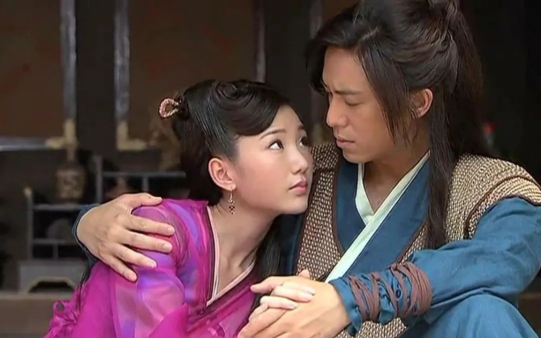 毛晓彤是怎么成为明星,女孩是怎么成为毛晓彤的