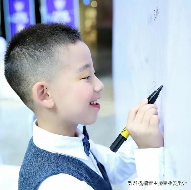 3-6岁儿童学习口才好处,演讲口才课程有哪些好处