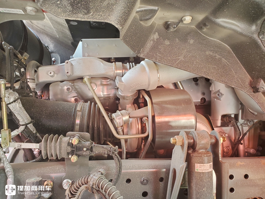 豪沃tx7最新版燃气车好吗,重汽豪沃tx7原车屏安装倒车影像