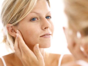 华亦俏朱红博士防晒霜,华亦俏朱红照片