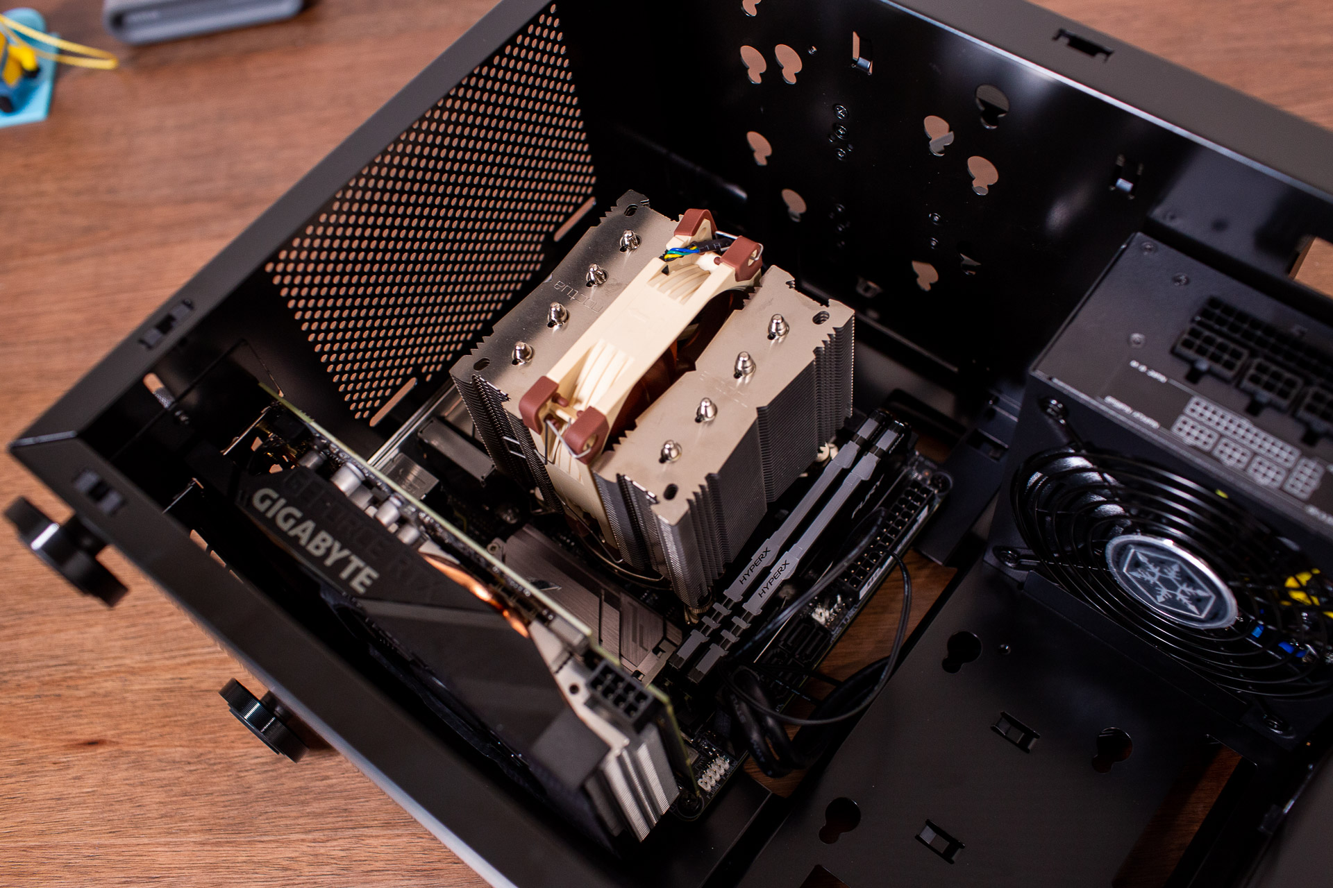 怎么打造一个itx电脑主机,自己装个itx小电脑