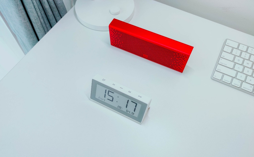 智能温湿度时钟,自动授时时钟式温湿度计