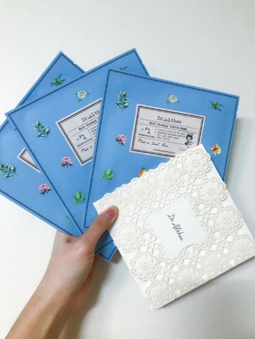 韩国女生护肤的正确方法,韩国女孩真正爱用护肤品