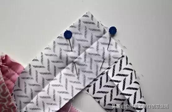 简单的拼布被子的做法,20款漂亮的拼布被子教程