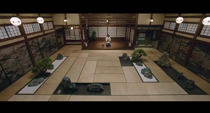 朴赞郁作品《小姐》：荆棘之城的曼陀罗，“绕指柔”中的百味情