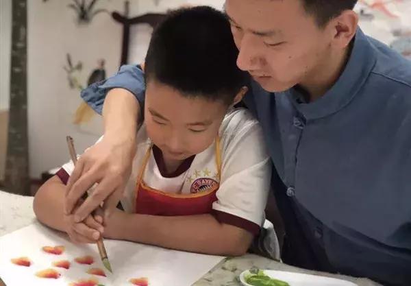 如何帮助三岁孩子学习国画,无锡小孩子学国画