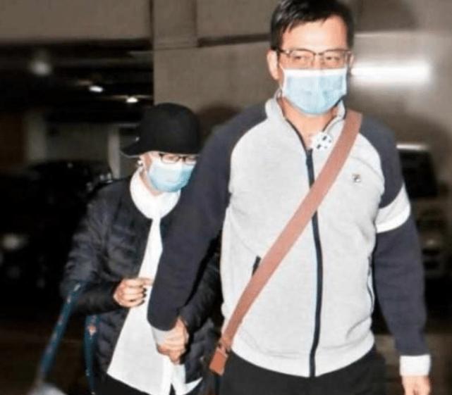 黄芷晴晒父女合照,黄芷晴生日