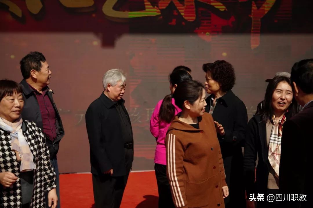 “90后”核级焊工回校祝贺，中国核工业唯一高职院校建校40年