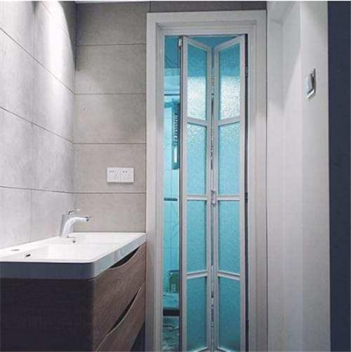 卫生间折叠门怎么打开,卫生间门怎么选折叠门