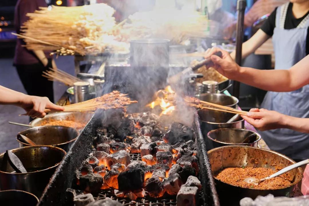 全国最好吃的十大网红夜市推荐,中国十大必逛夜市推荐