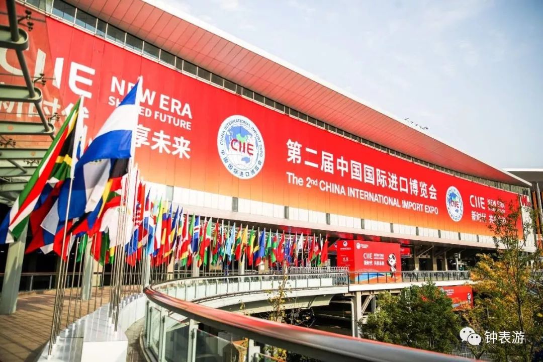 瑞士天梭表系列介绍,天梭男表进博会款