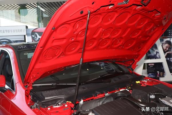 奔驰a200进口怎么选,奔驰a200时尚适不适合入手