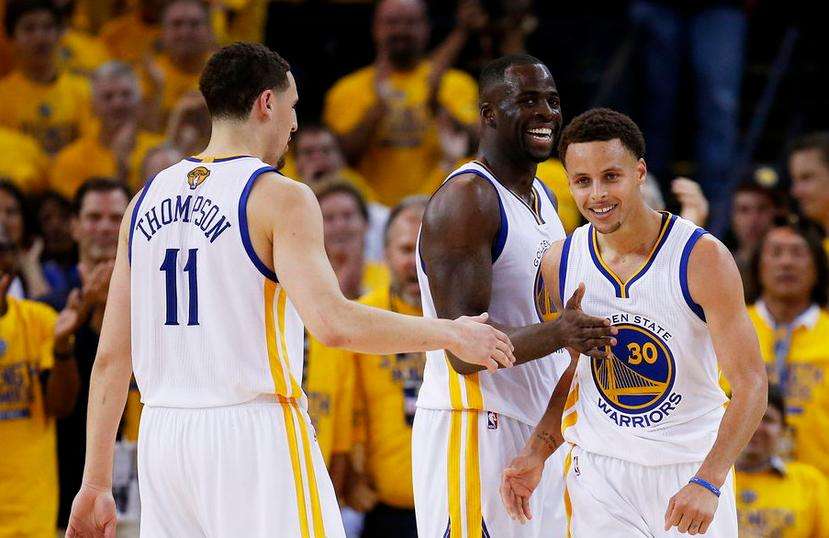 医疗专家建议，克莱两年内最好别打球！勇士给1.9亿顶薪会后悔吗