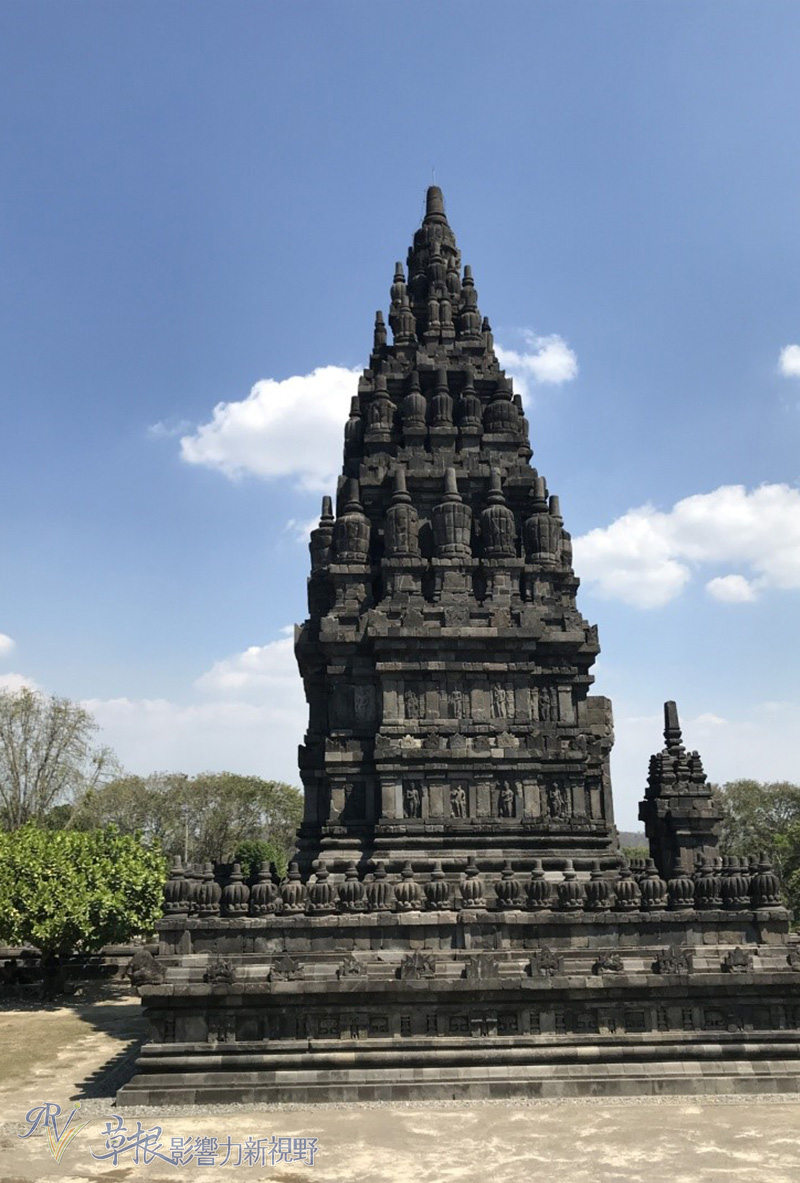 爪哇惊奇,三九日惹普兰巴南寺庙群,二