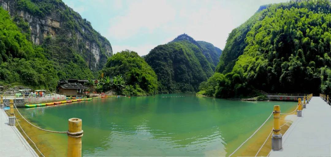 阿依河团购门票,阿依河门票优惠是要线下买票吗