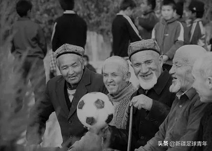《“疆”足球说》第5期：从乡村赛踢到中超的尼扎木丁