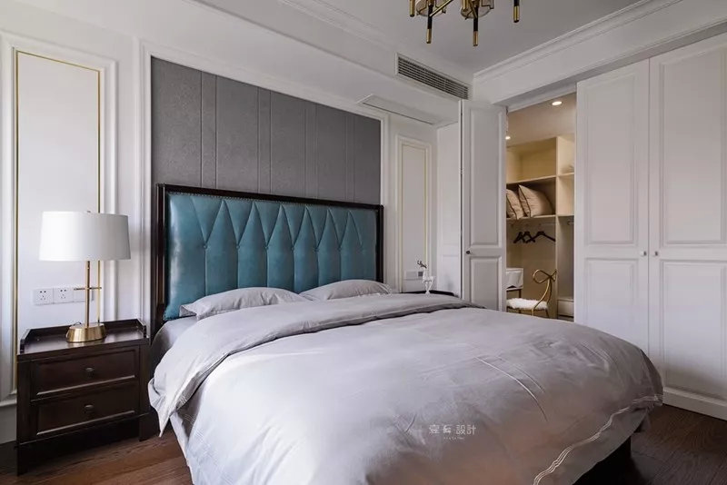 家里装修墙壁太单调怎么办,家里空白墙面怎么装饰实用