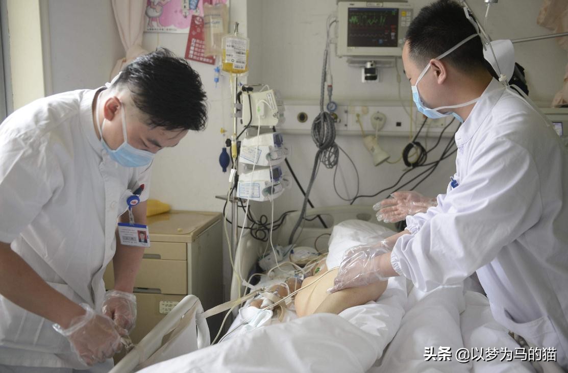 男生报考护理学专业,男生学本科护理学有哪些出路