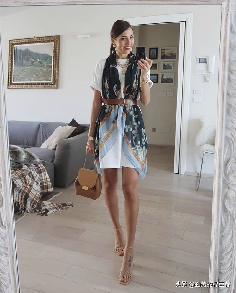 雪纺衫怎么穿好看图解大全,雪纺衫适合什么年龄段的衣服