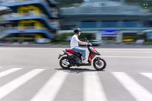 我为运动而生,比亚乔踏板摩托车优缺点