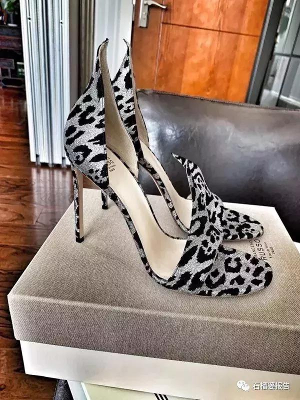 四月天凉鞋,四月凉鞋