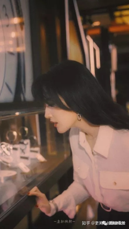 好看的侧脸要符合哪些条件,好看的侧脸的标准