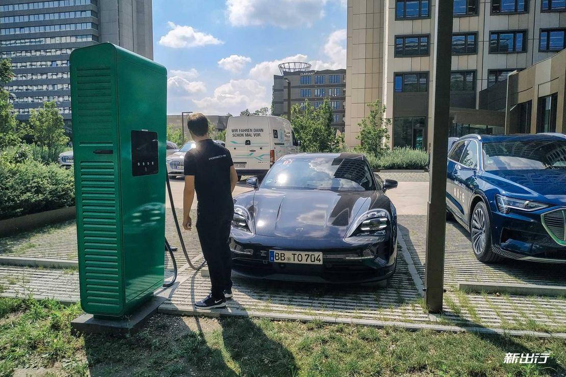 新能源奥迪r8,奥迪新r8