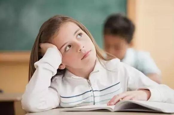 小心宝宝越长越丑6件事从小杜绝,刚出生的丑娃不要扔了