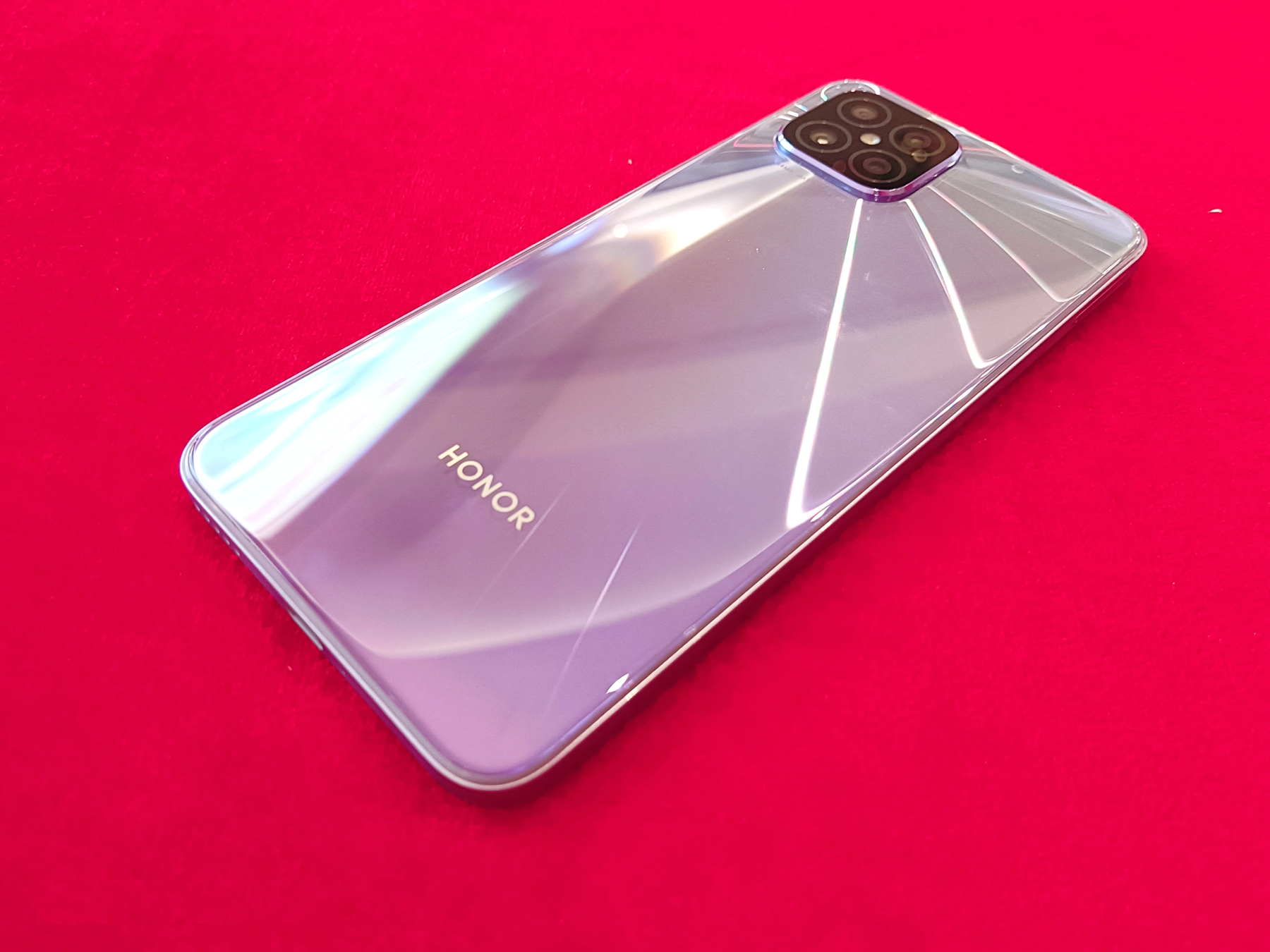 荣耀play5快充66w,荣耀play5活力版5g怎么样