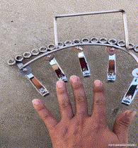 今天过来按脚,恰巧碰见了前女友,我该怎么化解尴尬呢?哈哈哈