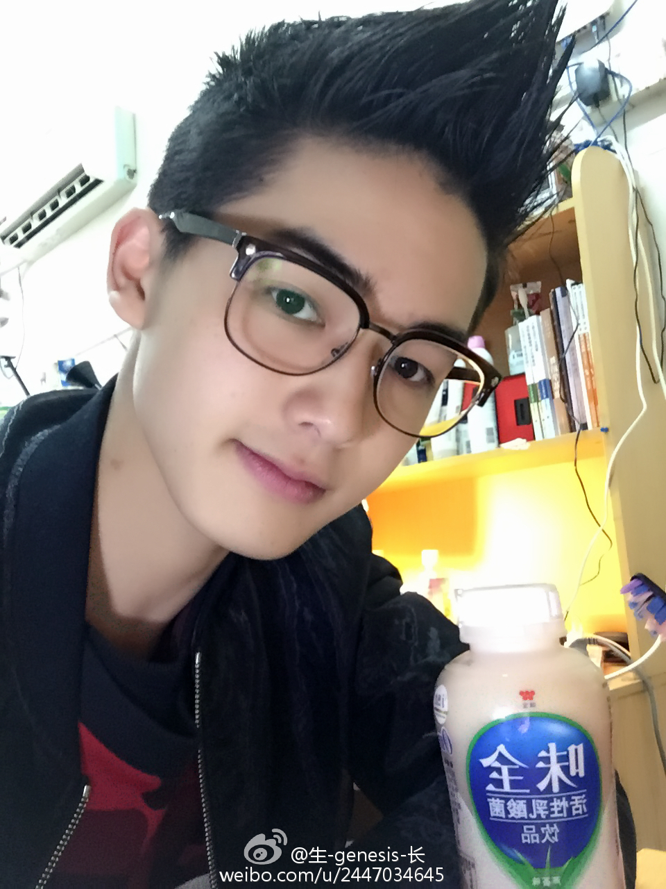 鹿晗、吴亦凡早年杀马特造型是学东方神起的?打开方式不对吧