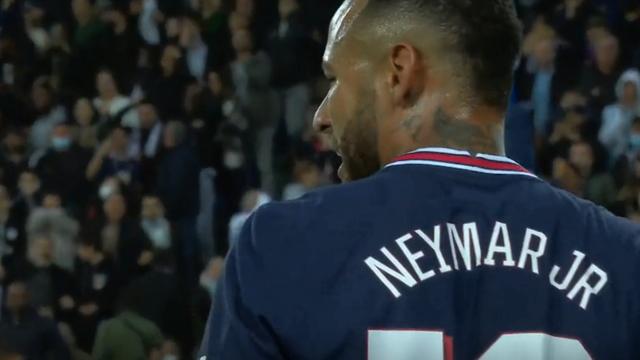 内马尔彩虹过人被打九次,内马尔彩虹球过人被打