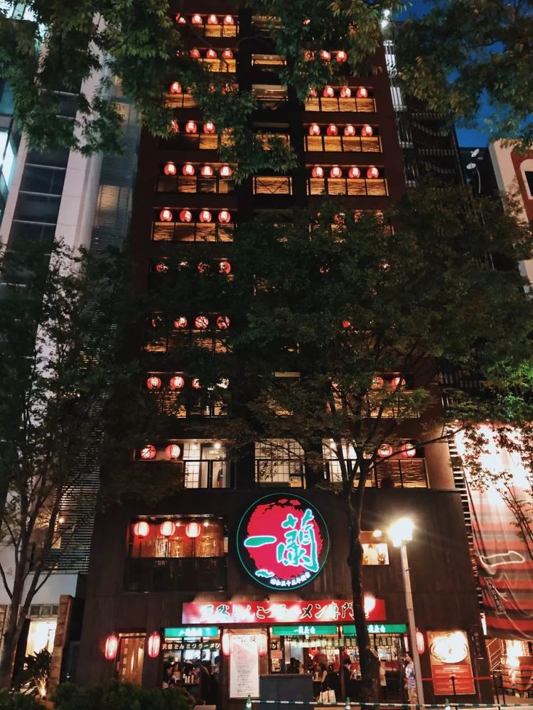 成都好吃又便宜的日本料理,街头美食斗士福冈