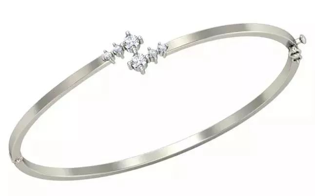 本命年右手戴什么水晶,本命年要戴什么在手上