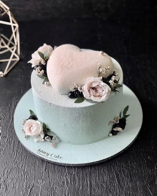 简单款式的母亲节蛋糕图片,六种不同口味母亲节蛋糕